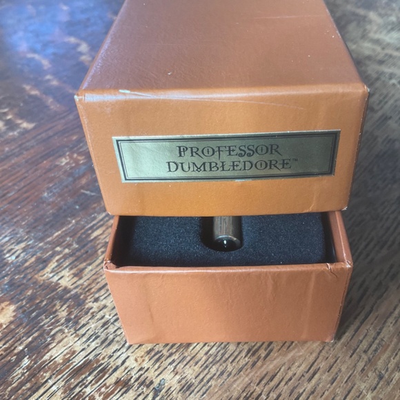 Harry Potter  PROFFESOR DUMBLDORES WAND NWT  UNUSED - Picture 2 of 5